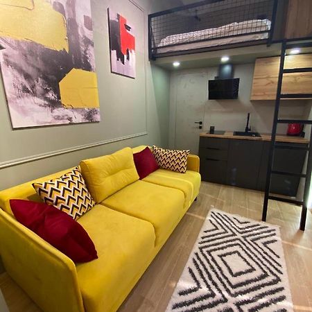 Leogrand Apartments On Filatova 12 리비프 외부 사진