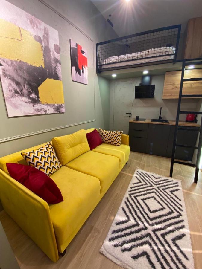 Leogrand Apartments On Filatova 12 리비프 외부 사진